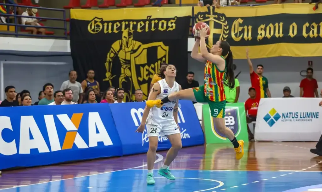 Cerrado força jogo decisivo e adia definição de finalista da LBF contra Sampaio